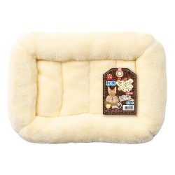 Marukan Antibacterial Fluffy Bed for Rabbit  ML-332