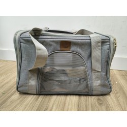 Charity Sale- Foldable & Breathable Pet Bag (M) (Light Grey)